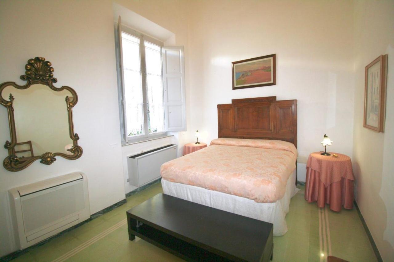 Villa Paradiso กัสตีลยอนเชลโล ภายนอก รูปภาพ